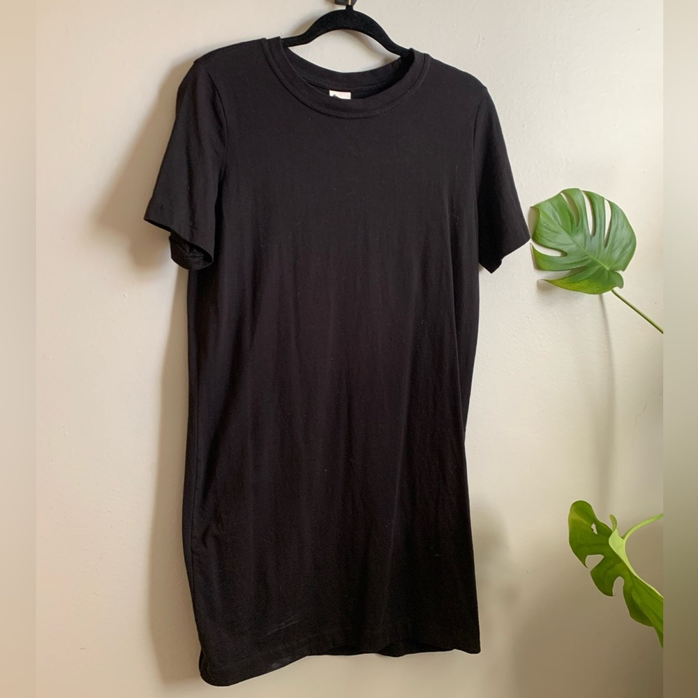 H&M black tshirt dress
